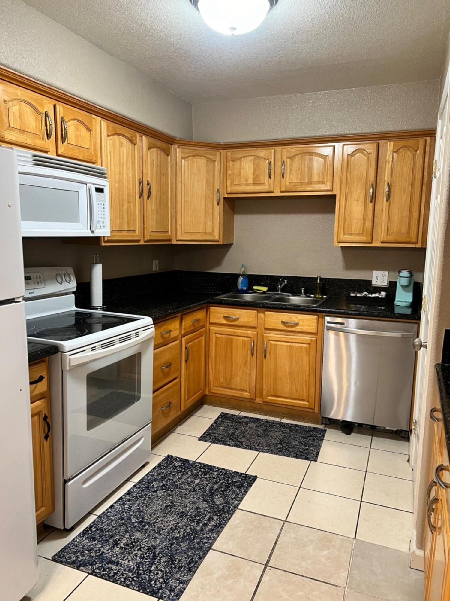 Quiet 1Bed,1Bath Condo With Free Parking フレズノ エクステリア 写真