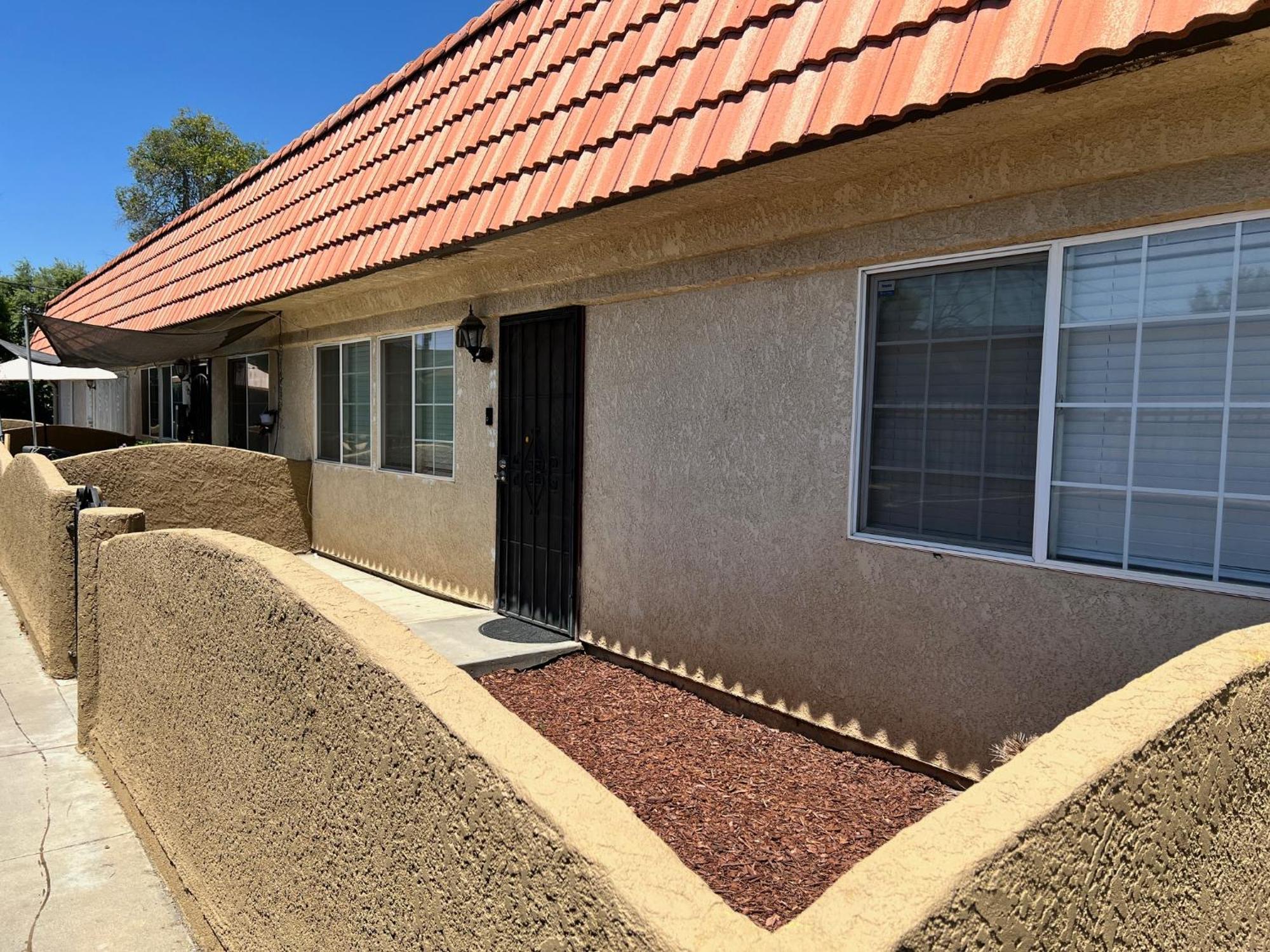 Quiet 1Bed,1Bath Condo With Free Parking フレズノ エクステリア 写真